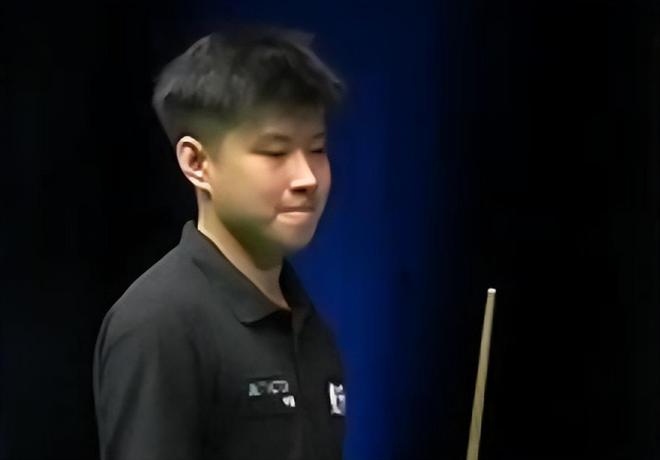 当所有目光 当所有目光