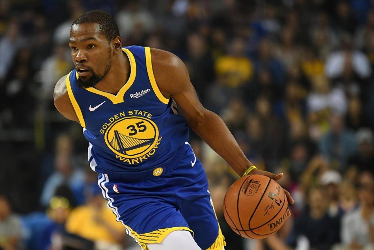 队员之间的 队员之间的